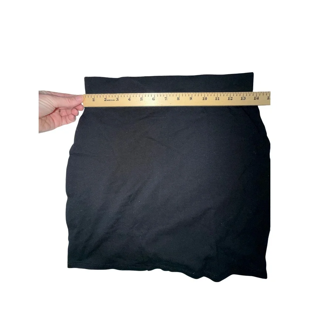 Young & Reckless Black‎ Bodycon Mini Skirt Size Medium Ribbed Knit Casual